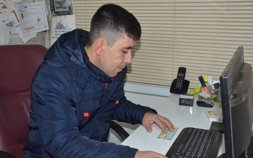 'Haram' deyip piyango vuran biletini yaktı - Resim: 4