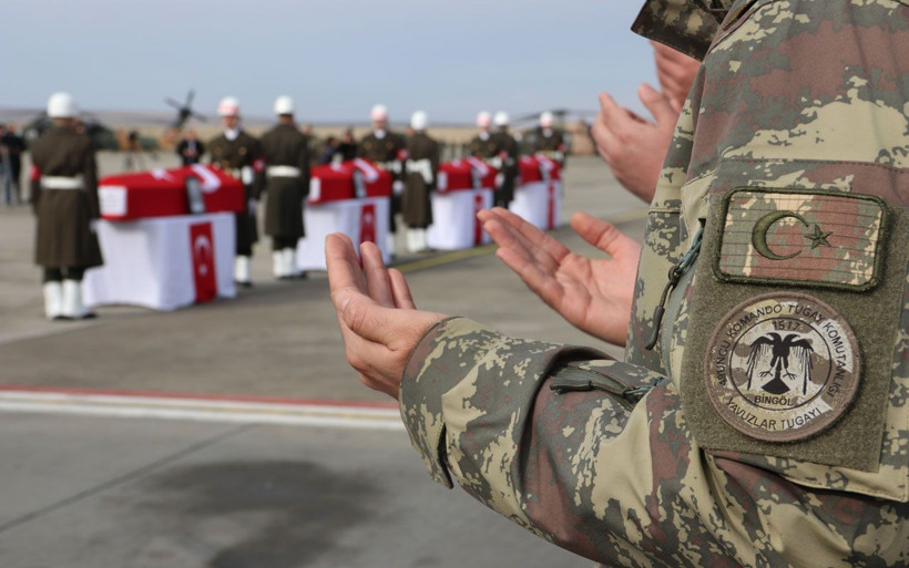 Barış Pınarı Harekat'ı şehitleri memleketlerine uğurlandı! Gözyaşı sel oldu aktı - Resim: 4