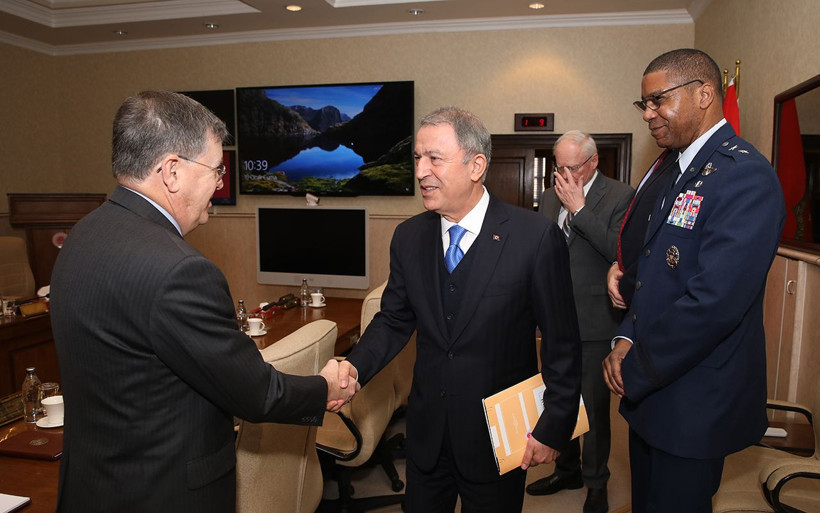 Hulusi Akar ABD Suriye Özel Temsilcisi Jeffrey'i kabul etti - Resim: 4