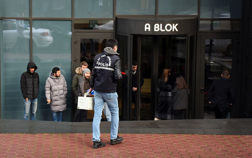 İstanbul'da avukatlar arasındaki tartışmada kan aktı - Resim: 3