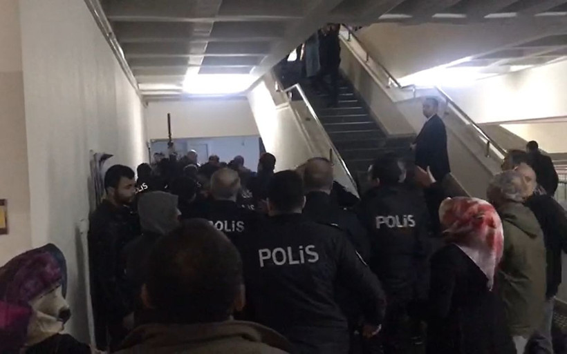 Bursa Adliyesinde akılalmaz pusu - Resim: 3