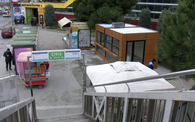 İBB ile Güngören Belediyesini karşı karşıya getiren büfe - Resim: 1