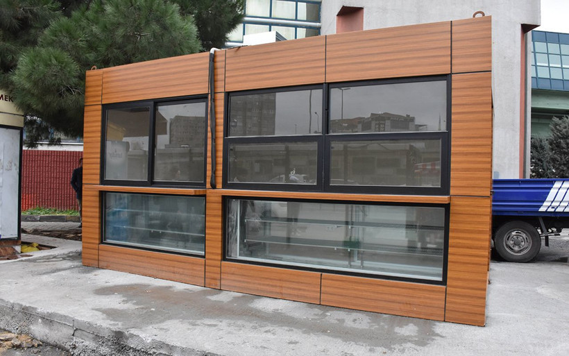 İBB ile Güngören Belediyesini karşı karşıya getiren büfe - Resim: 2