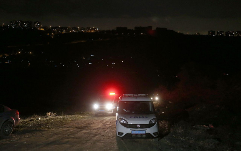 Ankara'da korkunç olay Boş arazide kesik insan başı bulundu - Resim: 1