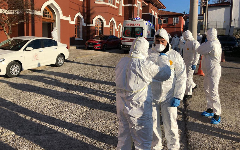 Türkiye'de corono virüs var mı? 8 şehirde covid 19 alarmı verildi - Resim: 2