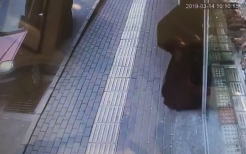Bursa'daki çarşaflı kuyumcu soyguncuları suç makinesi çıktı - Resim: 1