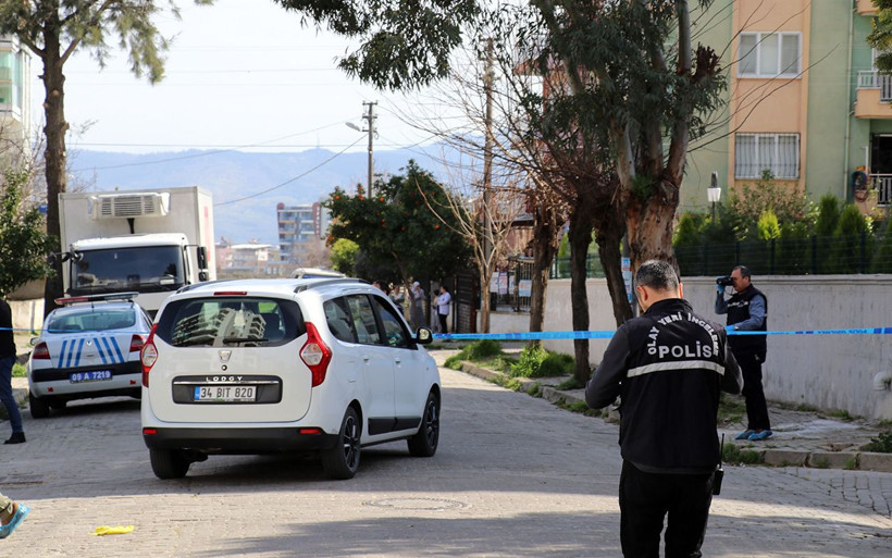 Aydın'da bir polis memuru meslektaşı olan sevgilisini öldürüp annesini yaraladı - Resim: 3