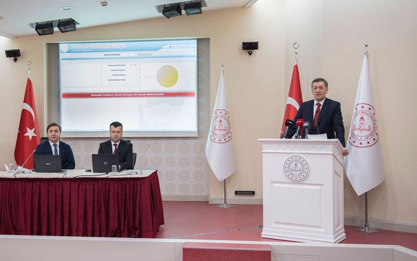 20 bin sözleşmeli öğretmen ataması yapıldı - Resim: 1