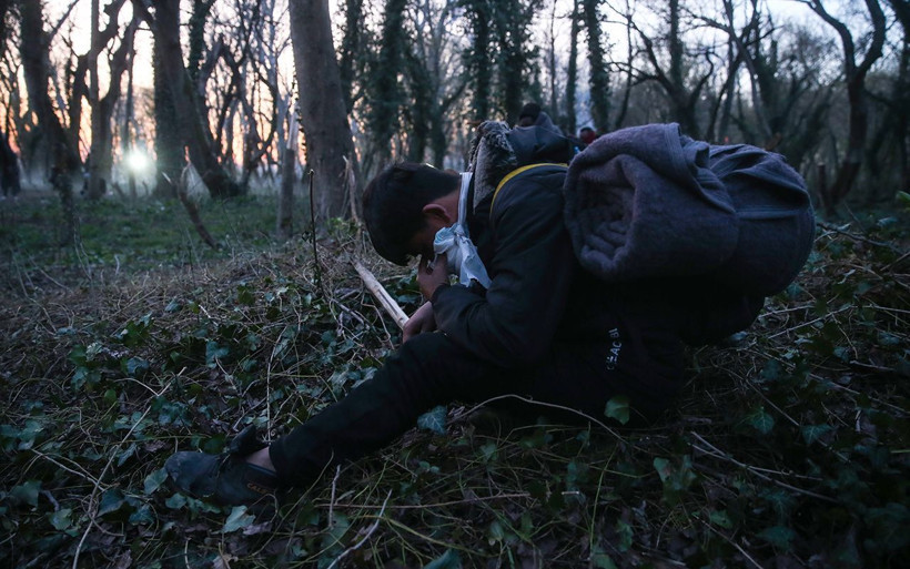 Yunanistan sığınmacılara yine gaz bombalarıyla saldırdı - Resim: 1
