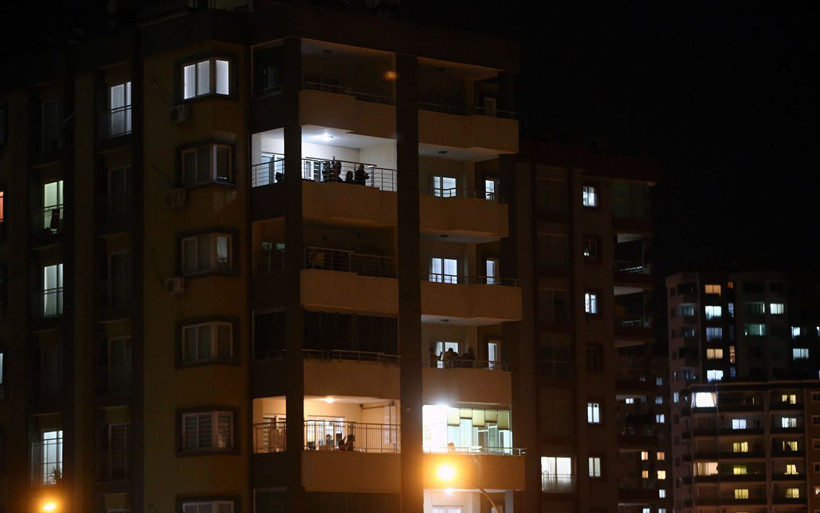 Erdoğan ve tüm Türkiye'den sağlık çalışanlarına alkışlı destek - Resim: 4