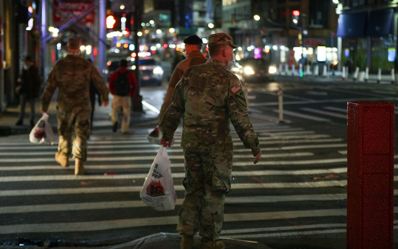 ABD'de koronavirüs salgınında ölenlerin sayısı 20 bini geçti - Resim: 2