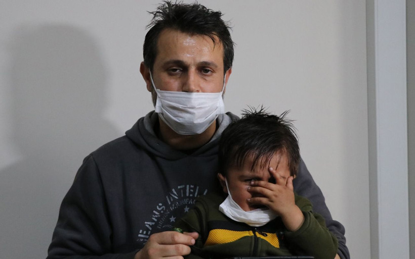 Minik Abdurrahman'ın umudu koronavirüse takıldı! Annesini bekliyor - Resim: 3