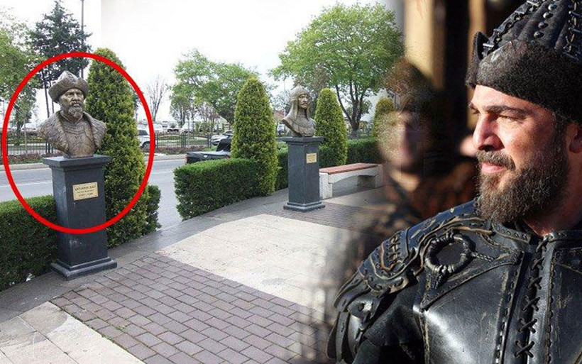 Ertuğrul Gazi diye Engin Altan Düzyatan'ın heykeli dikildi! 2 kişi kovuldu - Resim: 1