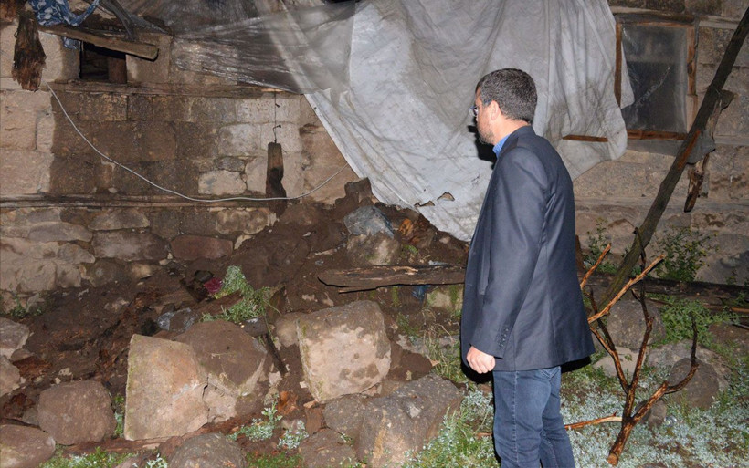 Bingöl'deki depremden 2 saat önceden kurtuldular! Evleri yerle bir oldu - Resim: 2