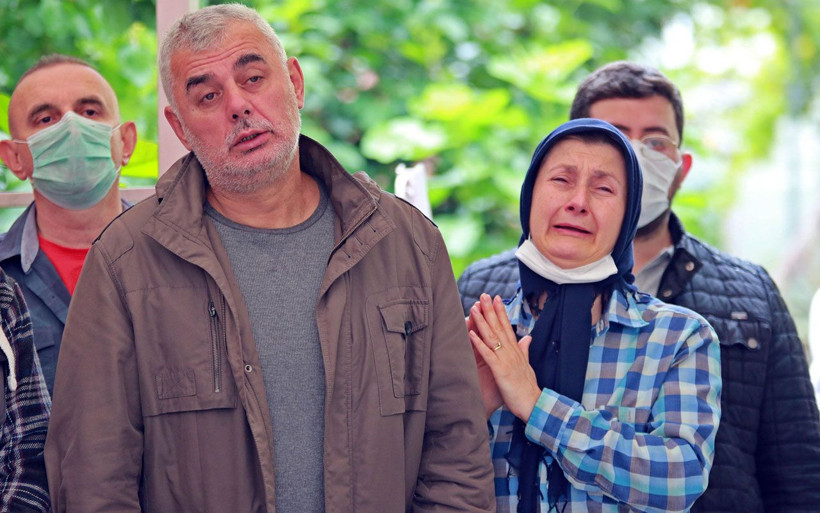 ABD'de nehirde boğulan Umut Felik Çorum'da son yolculuğuna uğurlandı - Resim: 2