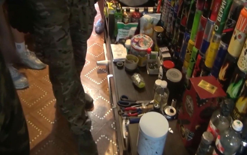 Rusya'da saldırı hazırlığındaki 15 yaşındaki çocuktan cephanelik çıktı! - Resim: 2