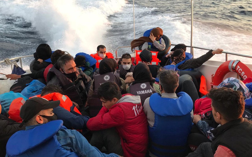 Çanakkale açıklarında 125 sığınmacı kurtarıldı - Resim: 3