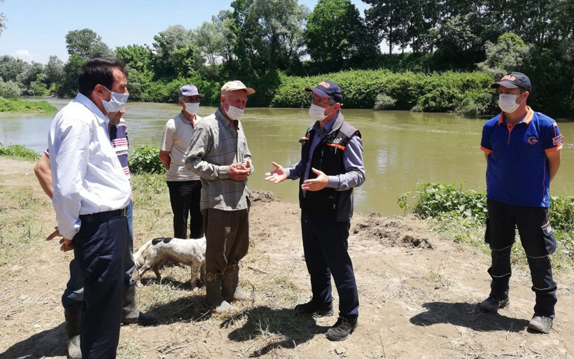 Sakarya'da nehirde kaybolan 13 yaşındaki çocuğun cansız bedenine ulaşıldı! - Resim: 2