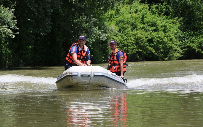 Sakarya'da nehirde kaybolan 13 yaşındaki çocuğun cansız bedenine ulaşıldı! - Resim: 3