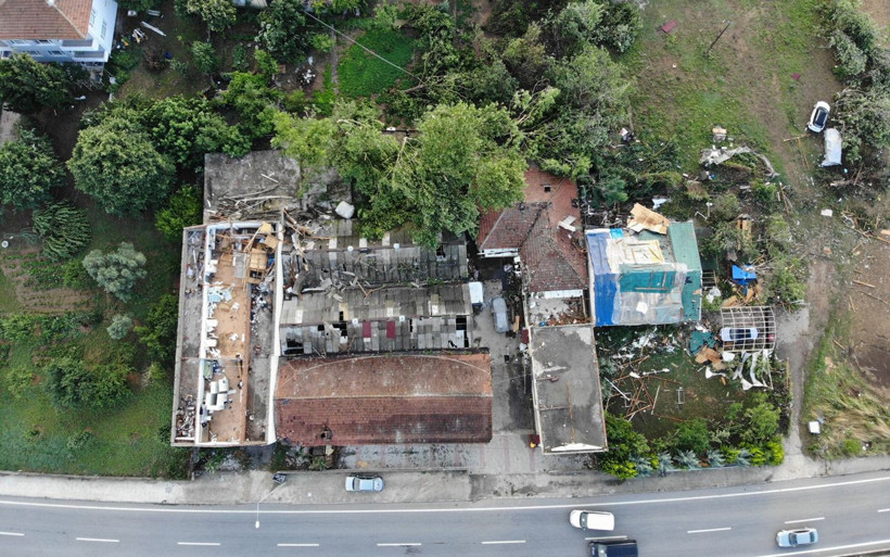 İstanbul'da hortumun vurduğu yerin haline bakın! Bu hale nasıl gelmiş - Resim: 4