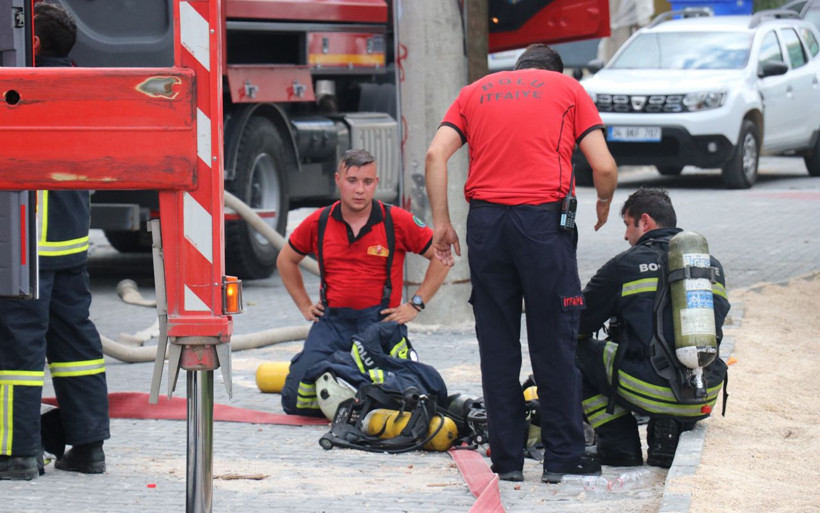 Bolu'da genç kız evde çıkan yangına uykuda yakalandı canını zor kurtardı - Resim: 4