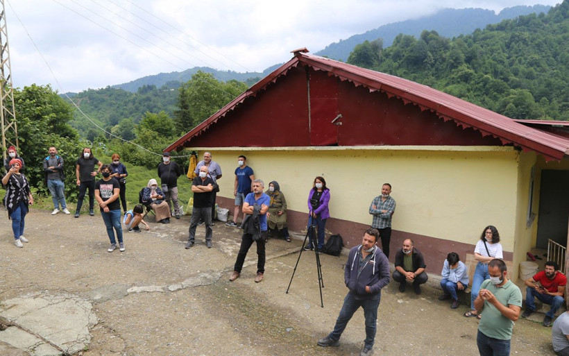 Kazım Koyuncu mezarının başında anıldı 15 yıl önce kansere yenik düşmüştü - Resim: 2