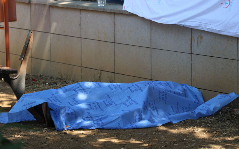 Antalya'da ölüm 40 yaşında hastane bahçesinde geldi - Resim: 4