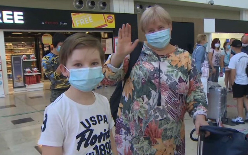 Antalya'ya iki yolcu uçağı dolusu turist geldi Türkiye Ukrayna arası uçuş bugün başlamıştı - Resim: 3