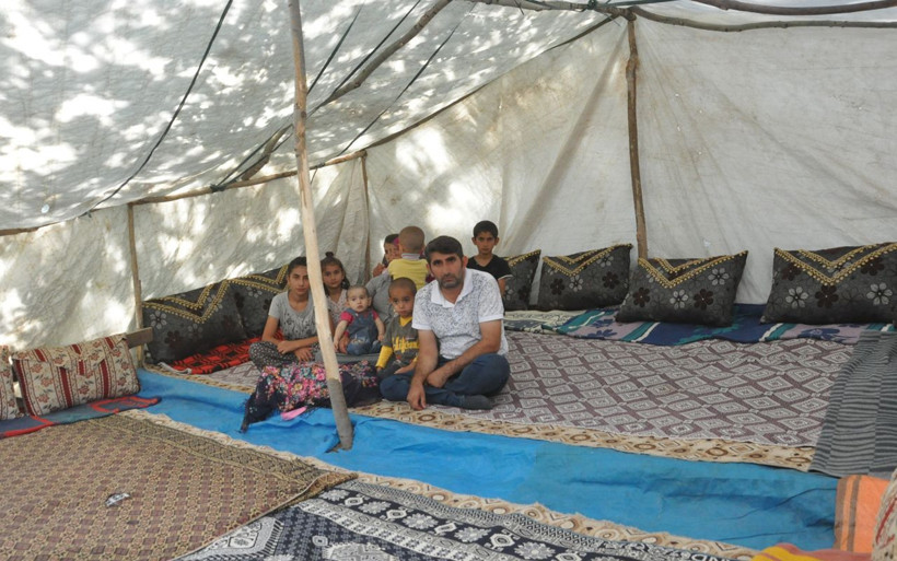 Hakkari'de 9 çocukla çadırda geçen yürek burkan yaşam - Resim: 4