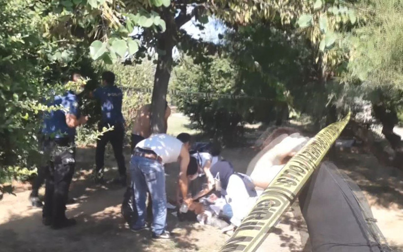 Küçükçekmece'de eski eşini vurdu aynı silahla kafasına sıktı - Resim: 1