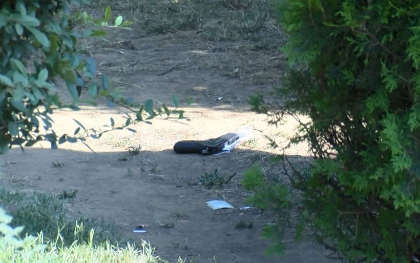 Küçükçekmece'de eski eşini vurdu aynı silahla kafasına sıktı - Resim: 2