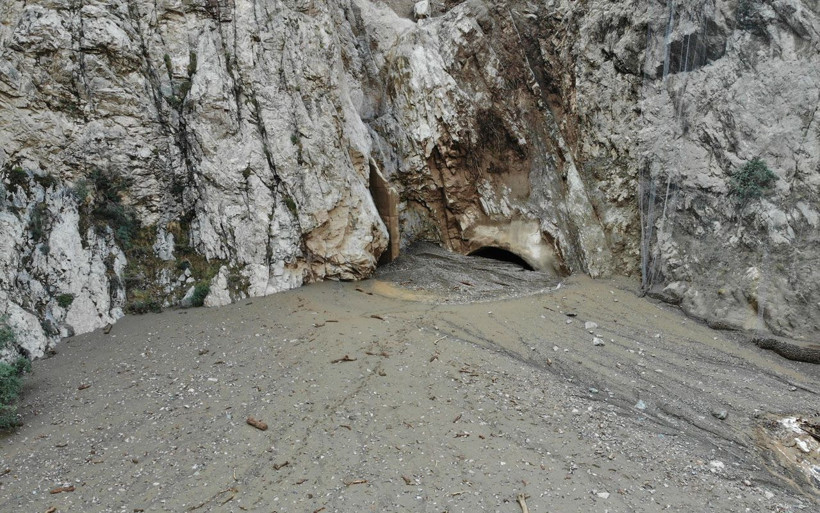 Artvin'de selin vurduğu Yusufeli Barajı şantiyesi havadan görüntülendi - Resim: 3