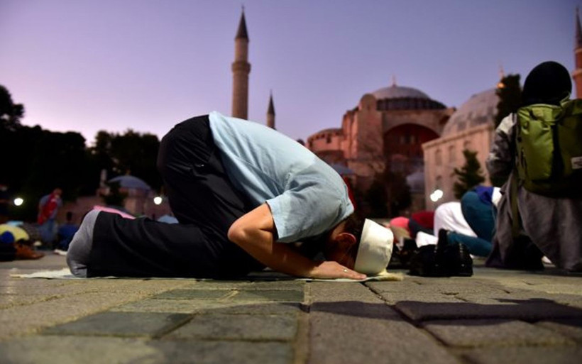 Ayasofya'nın ibadete açılmasını Türk halkı ne kadar destekliyor! Bomba anket sonuçları - Resim: 1