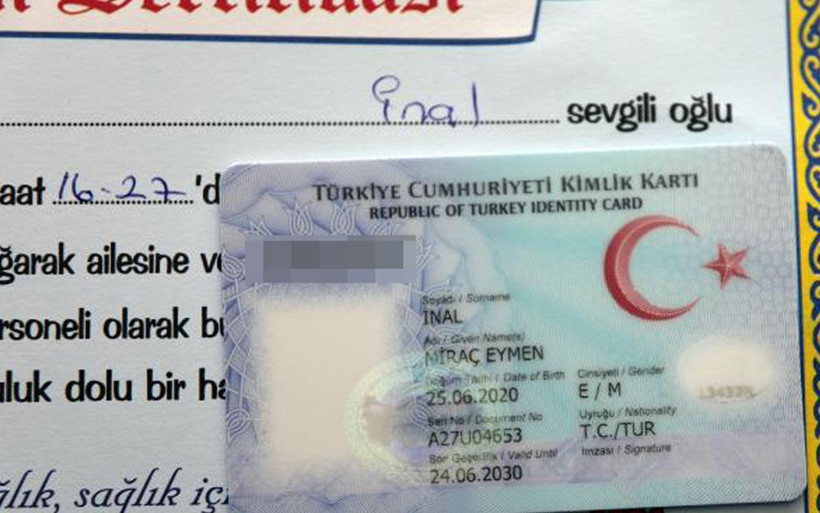 Gaziantep'te doğum raporunda erkek denen bebekleri kız çıktı - Resim: 3