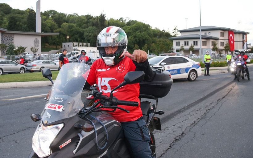 İstanbul'dan Ankara'ya  15 Temmuz'u anma sürüşü başladı - Resim: 3