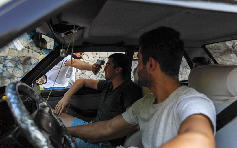 Antalya'da piknik yapmaya koşuldu mesire alanı girişinde 2 kilometrelik kuyruk - Resim: 3