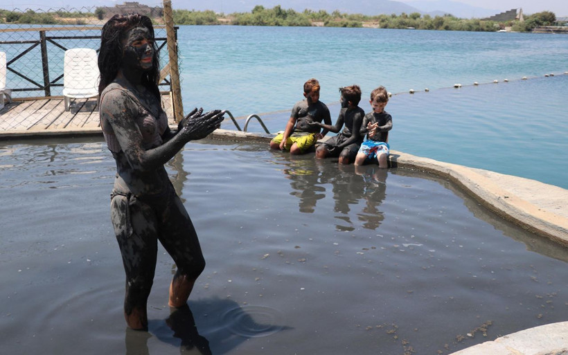 Mucizevi çamurun ünü ülke sınırlarını aştı Rusya ve İngiltere peşine düştü - Resim: 1