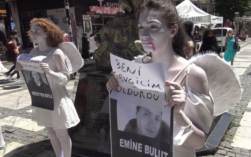 Avcılar'da kadın cinayetleri protestosunda gözyaşı hakim oldu! Benim eşim de... - Resim: 3