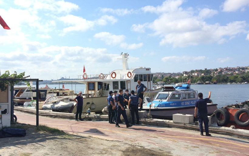 İstanbul Haliç'te ceset alarmı! Temizlik yapan ekipler buldu - Resim: 4