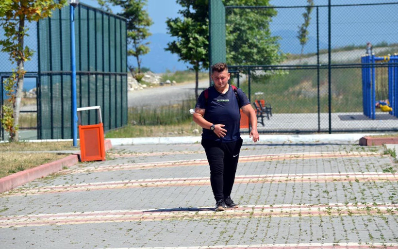 Zonguldak'ta sevdiği kızı ailesi vermedi o da 6 ayda 212 kilo verdi - Resim: 1