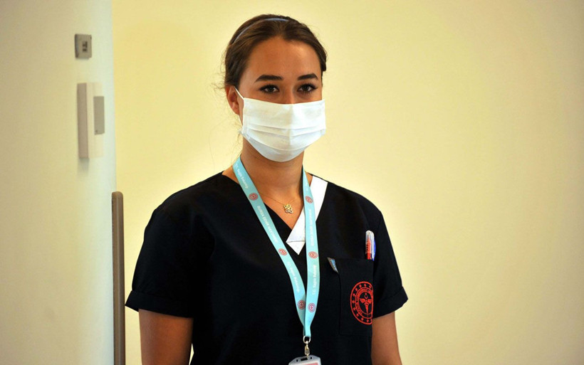 Bursa'dan ibretlik koronavirüs hikayesi! Hemşire eşiyle evleri ayırdı - Resim: 3