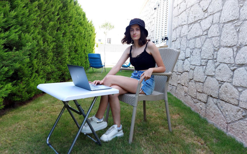 Üniversite öğrencisi Zümra Çetinler'den plastik formülü! Çözünüyor ve yeniyor - Resim: 1