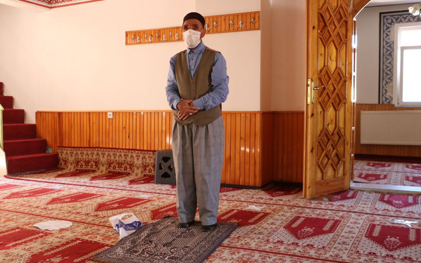 Eşinin yüzünü hiç görmeden evlendi! Sivas'ta eşinin sesine aşık sevgili - Resim: 2