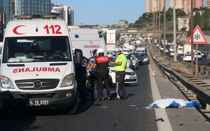 İstanbul'da düğünlerine 2 hafta kala davetiye dağıtan feci kazada çift öldü - Resim: 3