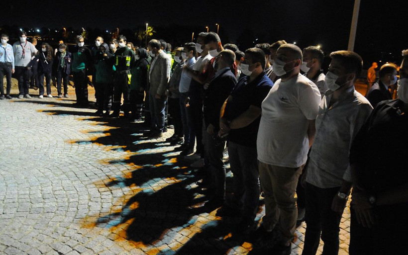 17 Ağustos Marmara Depremi'nin üzerinden 21 yıl geçti! 45 saniyede neler yaşandı? - Resim: 2