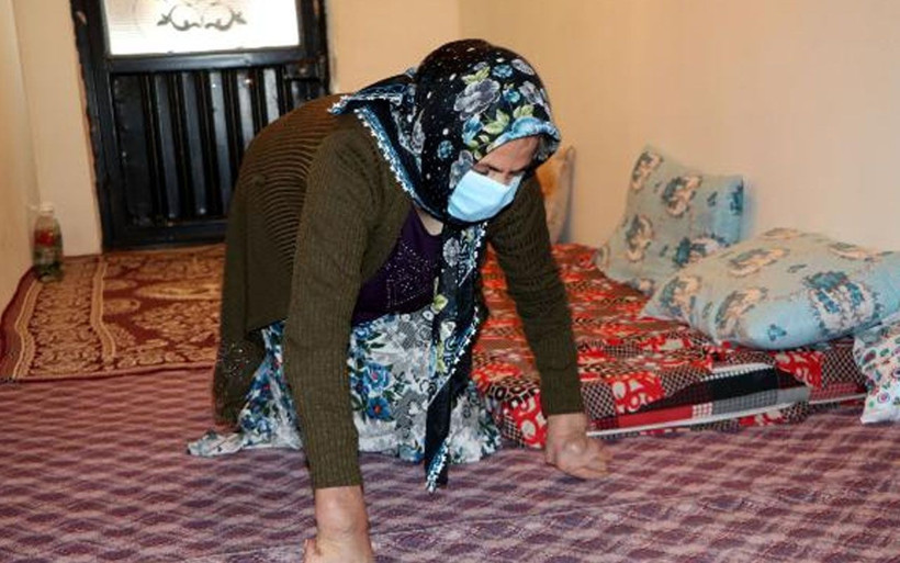 Hakkari'de 13 yıldır engelli eşine bakıyor tek bir isteği var - Resim: 3