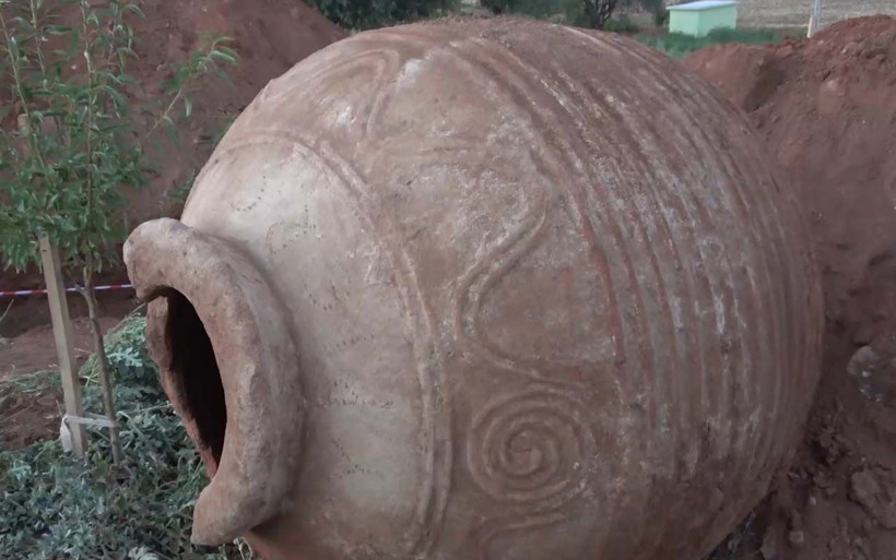 Kırıkkale'de tarlasında binlerce yıllık tarihi küp buldu üzerindeki harfler dikkat çekti - Resim: 4