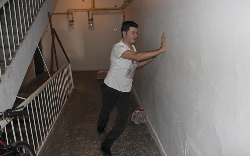 Diyarbakır'da akülü tekerlekli sandalyesi kırılınca evden çıkamaz oldu - Resim: 1