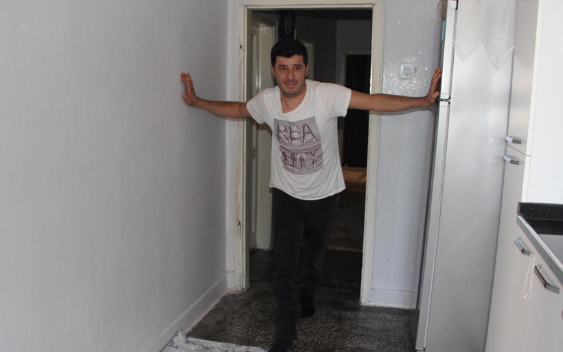 Diyarbakır'da akülü tekerlekli sandalyesi kırılınca evden çıkamaz oldu - Resim: 2