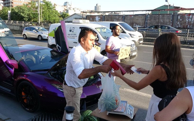 İstanbul'da Lamborghini ile karpuz satan kişi bakın kim çıktı - Resim: 3